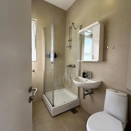 Apartment Retreat-10 Min From Kalemegdan Belgrade